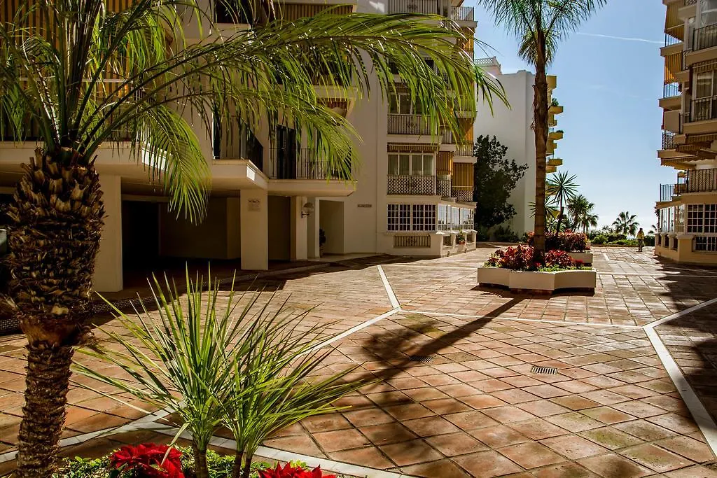 Marbella Del Mar-Mdm Apartment